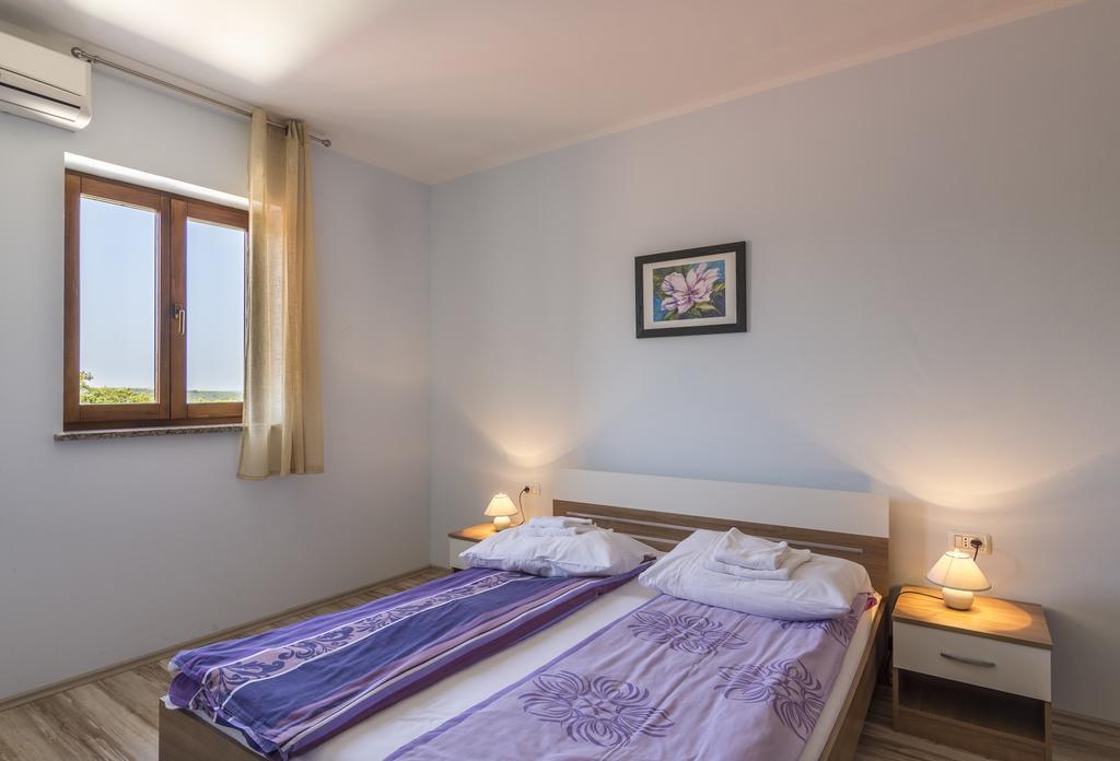 Bed And Breakfast Rogocana Лабин Экстерьер фото